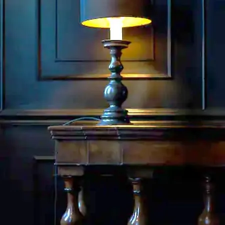 The Escapade From A Jewish District Appartement *