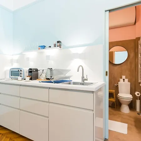 The Escapade From A Jewish District Appartement